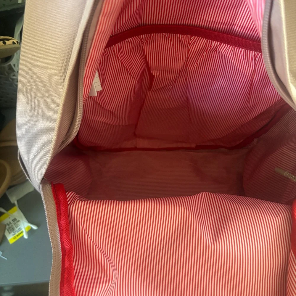 Herschel Supply Company backpack in mauve pink - Picture 8 of 10